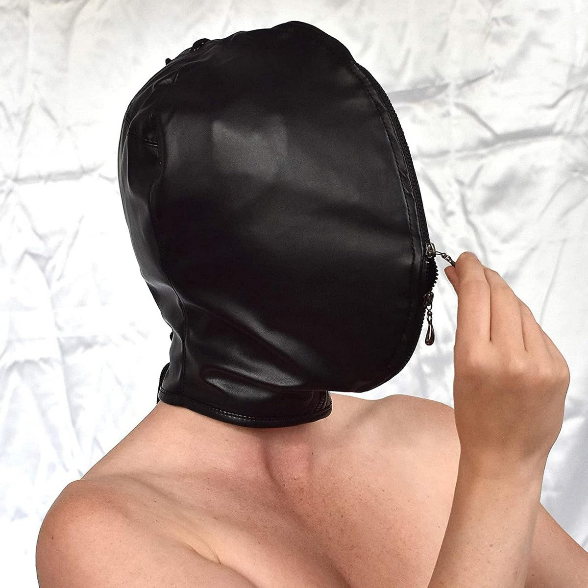 BDSM Maske aus Kunstleder